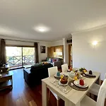 Albufeira Modern 4 With Pool By Homing